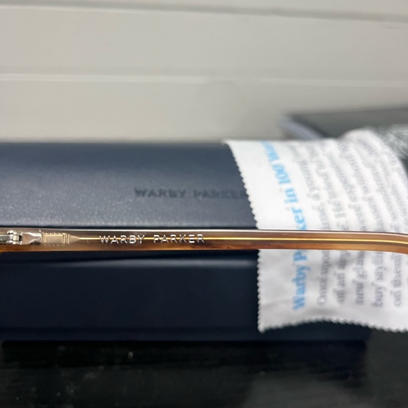 Warby Parker Durand Sunglasses - Picture 3 of 4